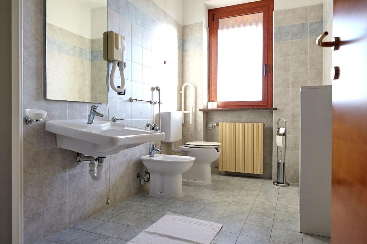 Al Casale B&B Cherasco Exterior photo