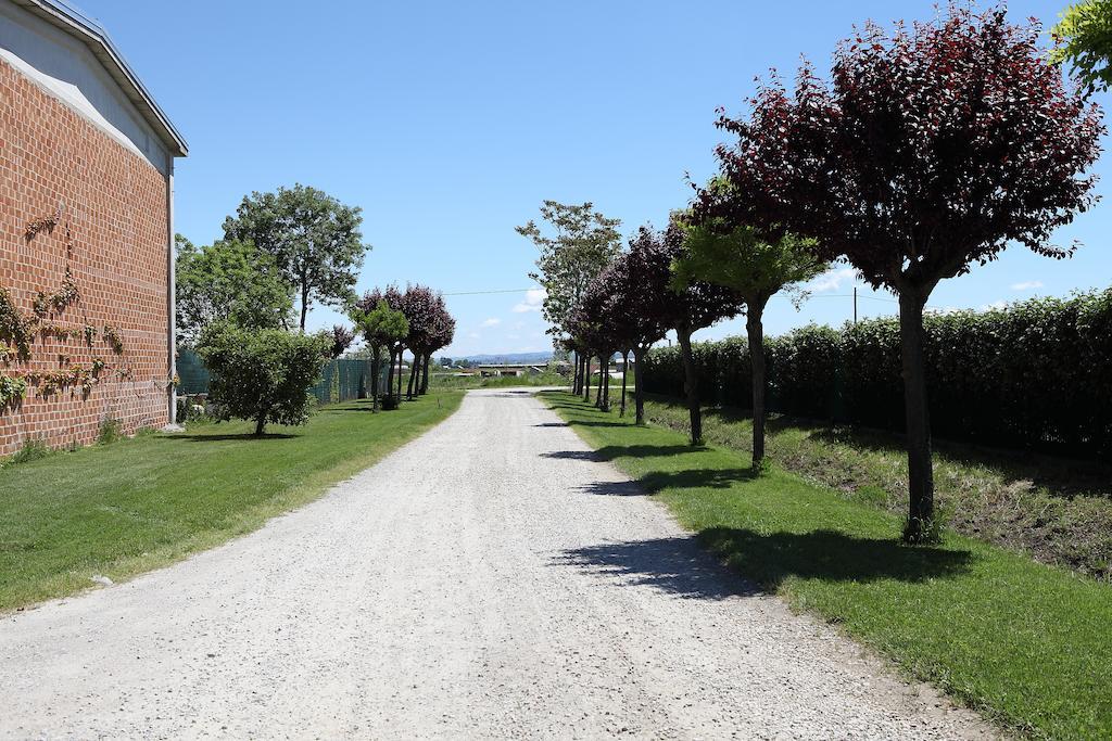 Al Casale B&B Cherasco Exterior photo